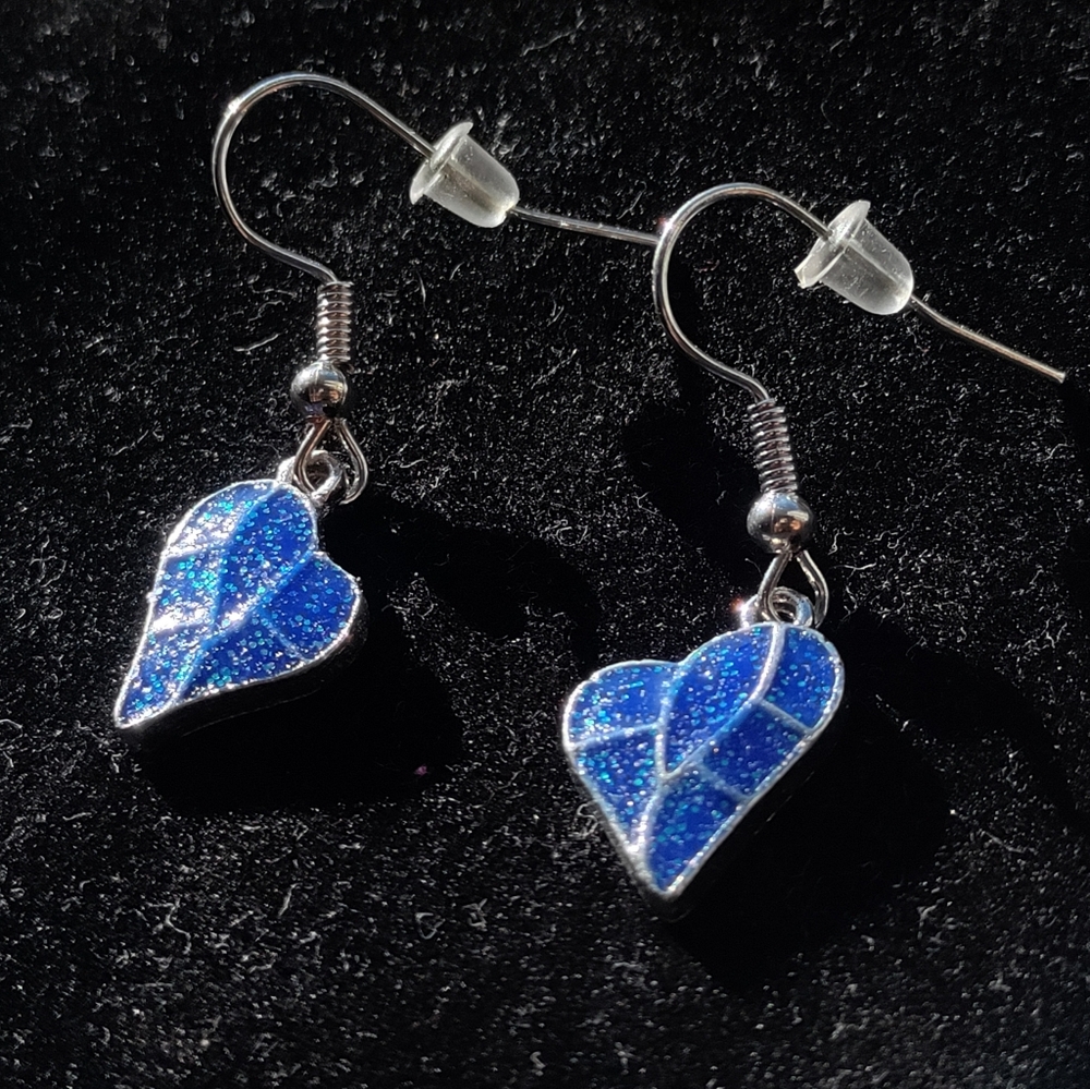 NEW Blue Heart Leaf Earrings